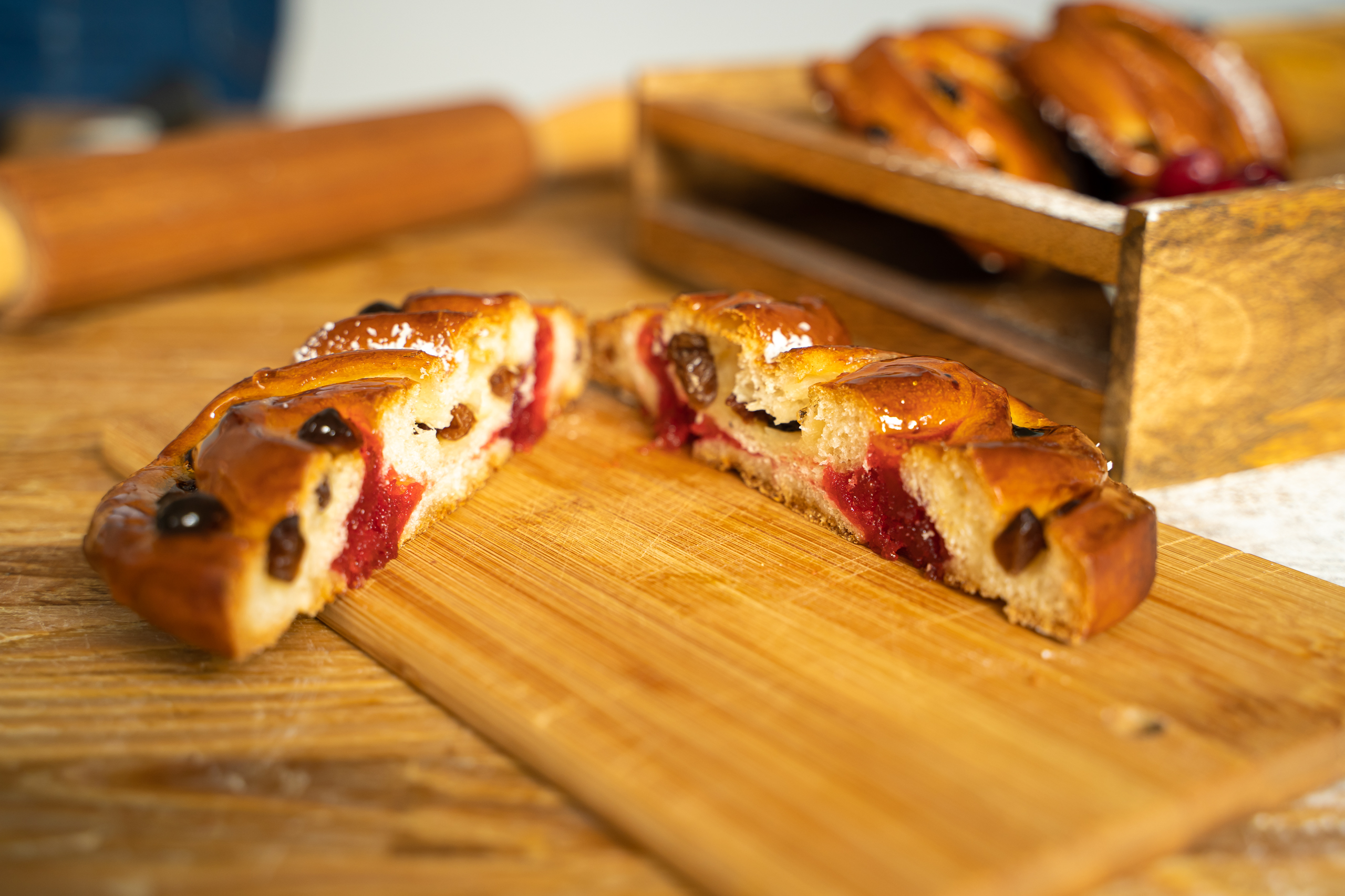 Купить Вяземскую выпечку — Пекарь 🥨