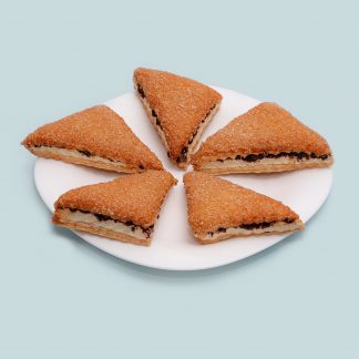 Топленое молоко с шоколадом (творожный крем, шоколад)