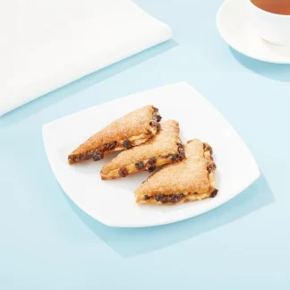 Лакомство творожное с изюмом